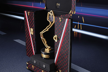 Discovers The Unique Chest<br><i> For The Grand Prix de Monaco</i>