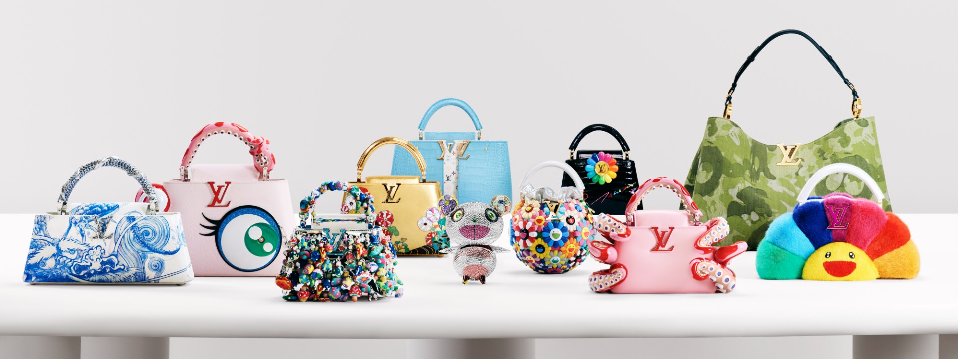 LOUIS VUITTON X TAKASHI MURAKAMI <br> <i>Nghệ Thuật Của Niềm Vui</I>
